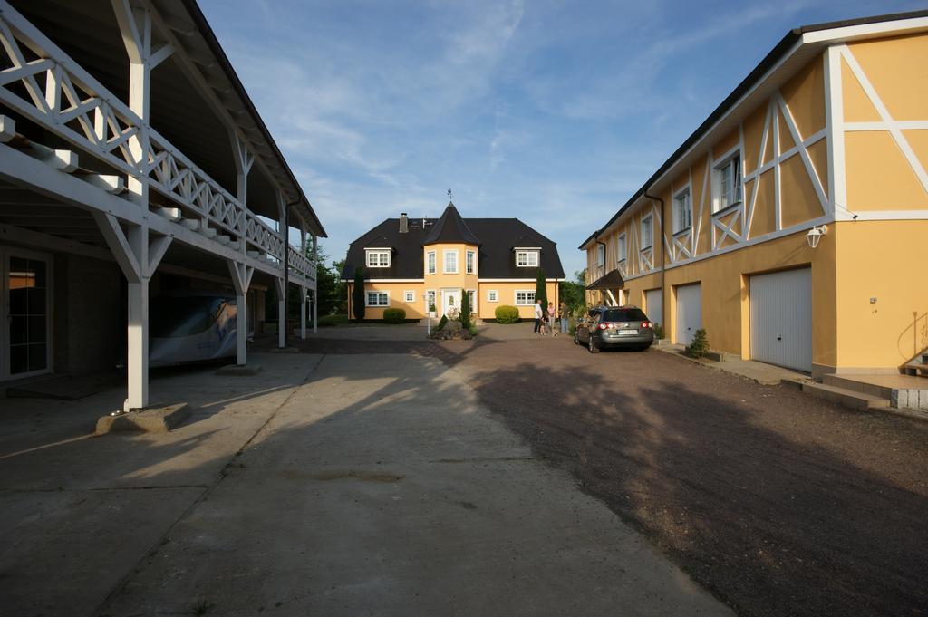 Ferienhof Elbaue Шенебек Екстер'єр фото