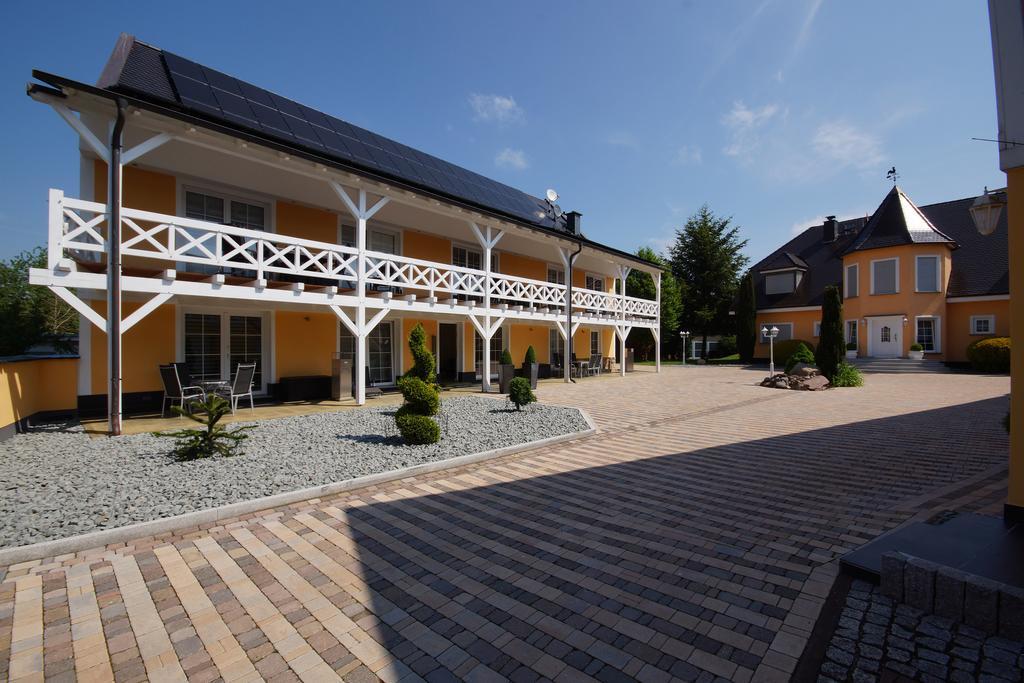 Ferienhof Elbaue Шенебек Екстер'єр фото